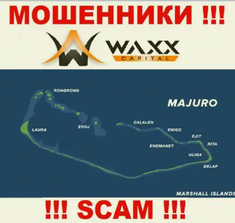 С мошенником Waxx-Capital нельзя иметь дела, они расположены в офшоре: Маджуро, Маршалловы Острова